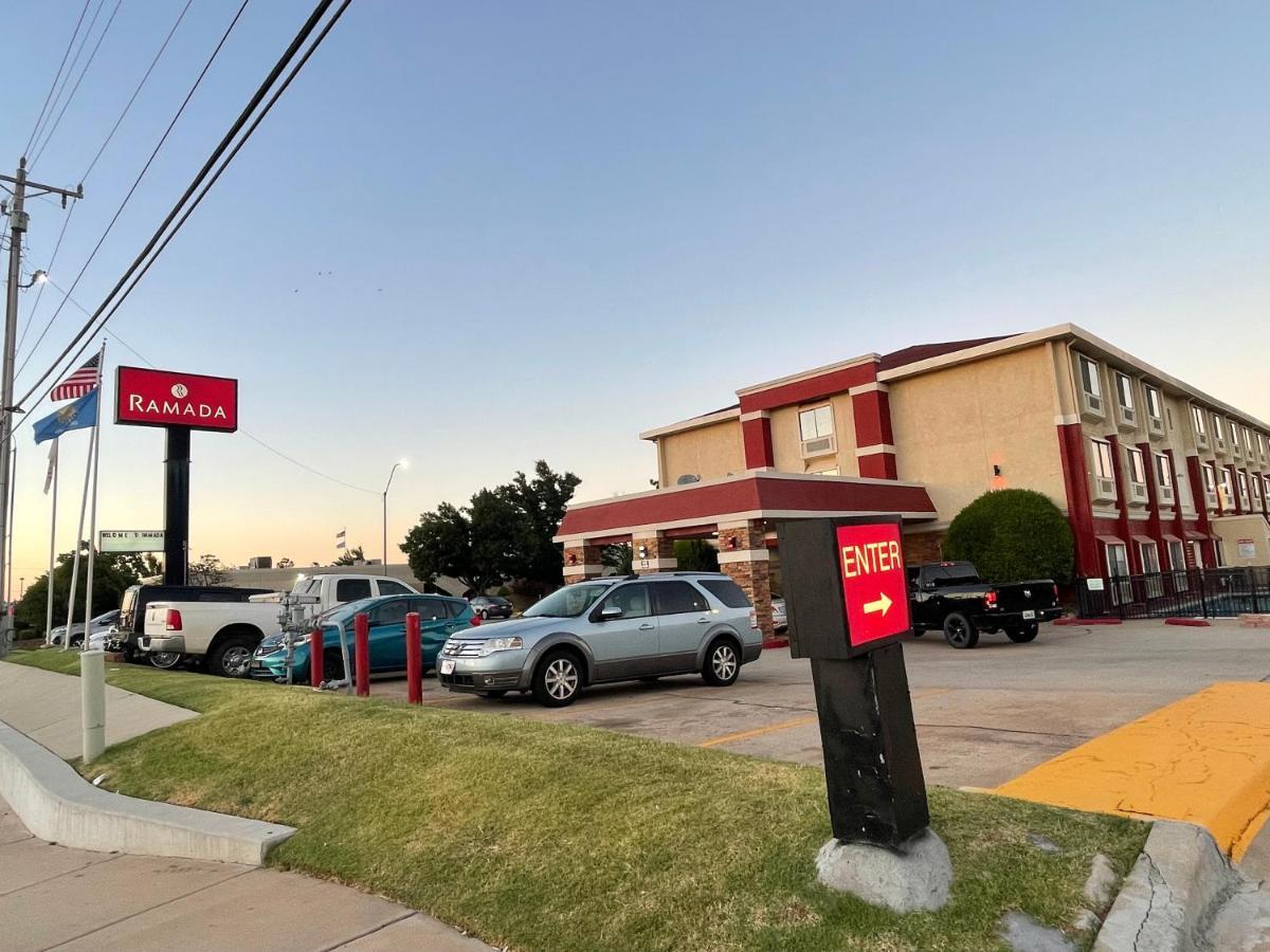 Ramada By Wyndham Oklahoma City Airport North Esterno foto
