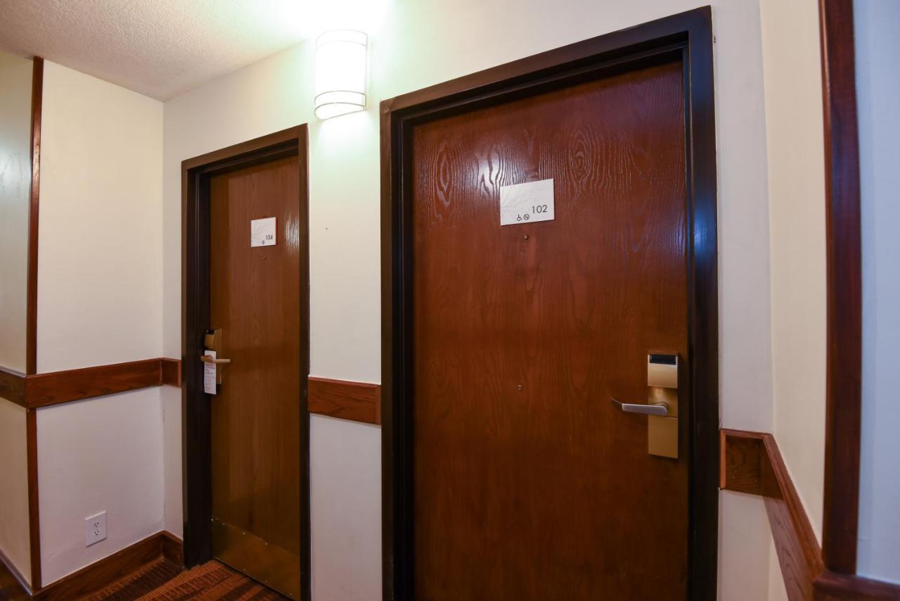 Ramada By Wyndham Oklahoma City Airport North Esterno foto