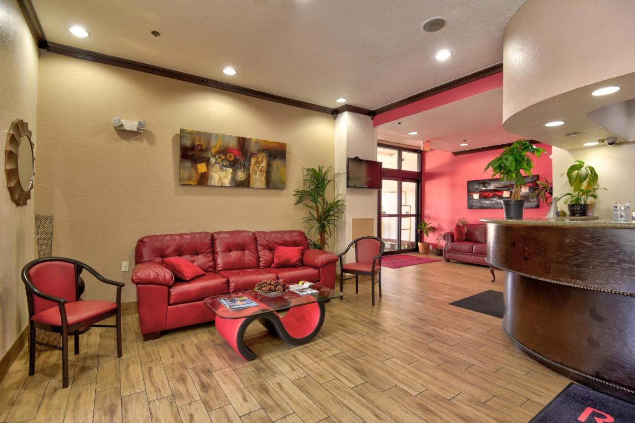 Ramada By Wyndham Oklahoma City Airport North Esterno foto